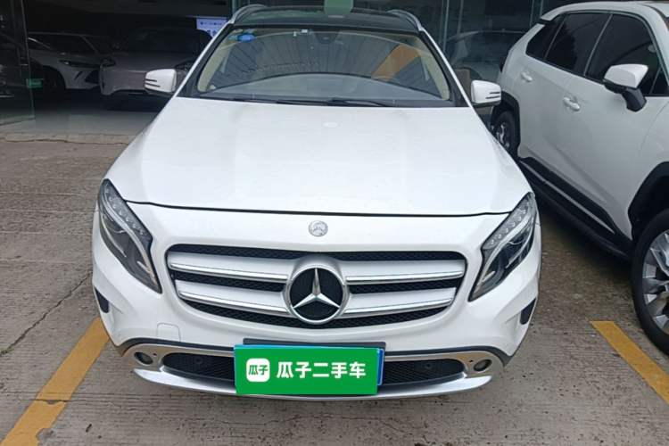 Used Mercedes-Benz GLA 2016 GLA 220 4MATIC Luxury Model Front