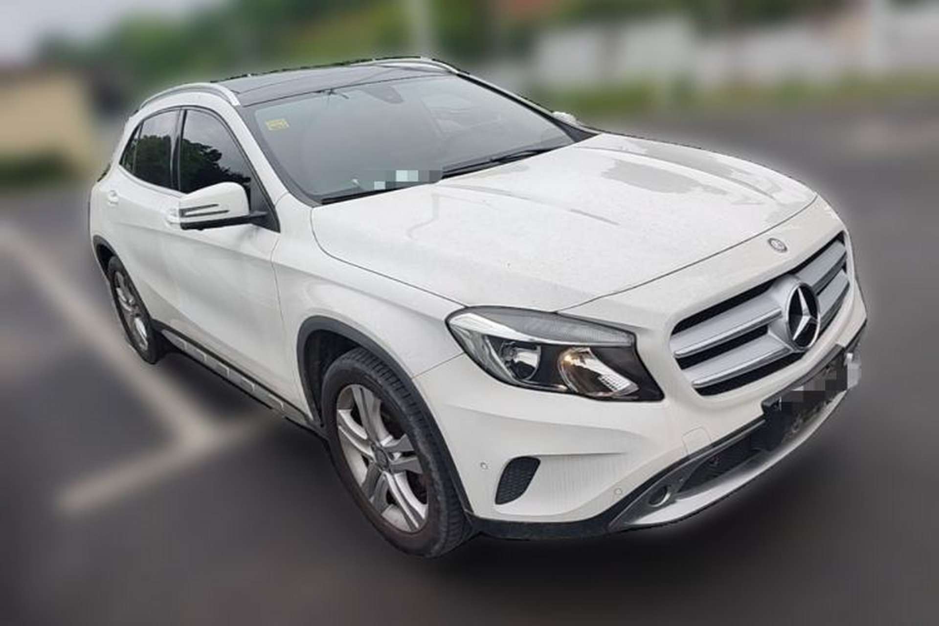 Used Mercedes-Benz GLA 2016 GLA 200 Sport Edition Front Right 45 Deg