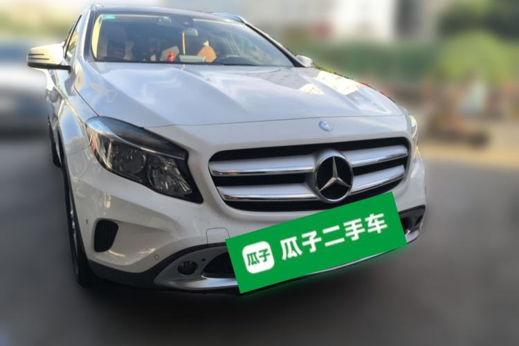 Used Mercedes-Benz GLA 2016 GLA 200 Sport Edition Front Right 45 Deg