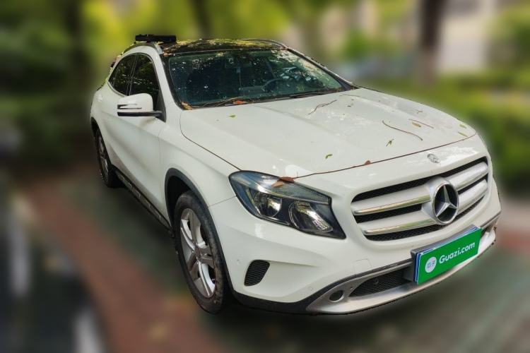 Used Mercedes-Benz GLA 2016 GLA 200 Sport Edition Front Right 45 Deg
