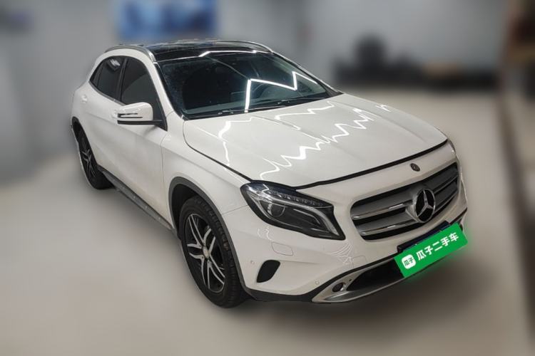Used Mercedes-Benz GLA 2016 GLA 220 4MATIC Fashion Edition Front Right 45 Deg