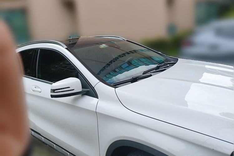 Used Mercedes-Benz GLA 2016 GLA 200 Fashion Model Front Right 45 Deg