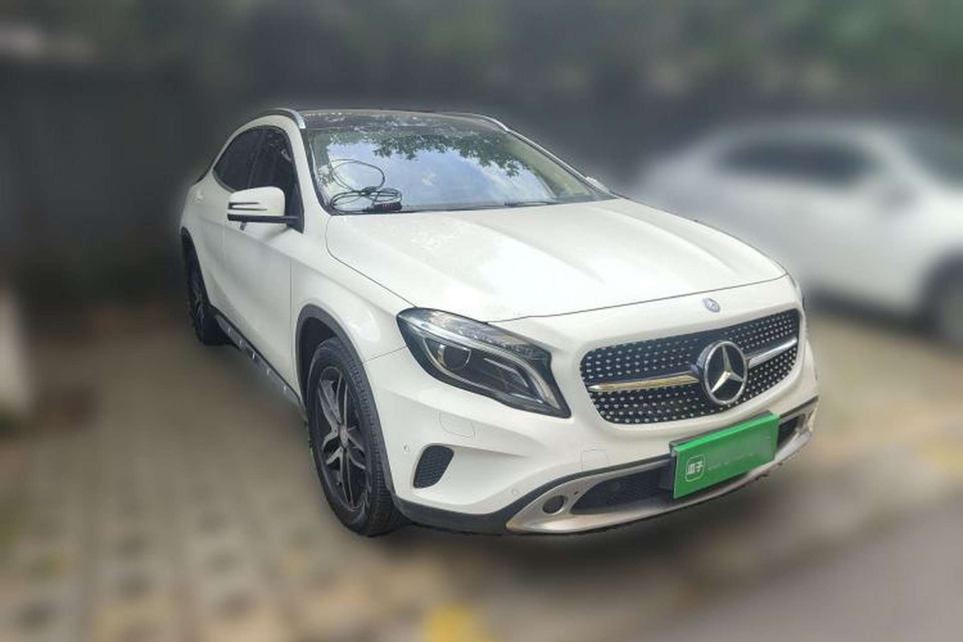 Used Mercedes-Benz GLA 2016 GLA 220 4MATIC Fashion Edition Front Right 45 Deg