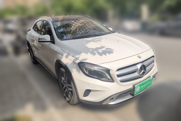 Used Mercedes-Benz GLA 2016 GLA 220 4MATIC Fashion Edition Front Right 45 Deg