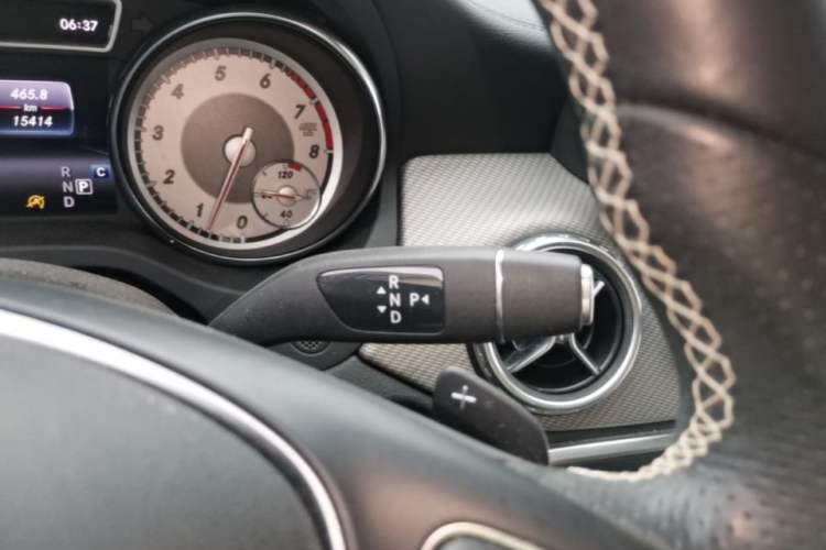 Used Mercedes-Benz GLA 2016 GLA 200 Fashion Model Gear Lever