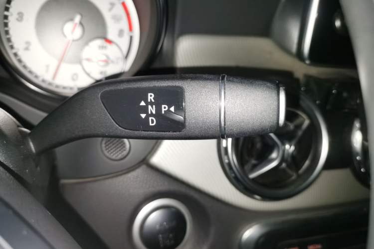 Used Mercedes-Benz GLA 2016 GLA 200 Sport Edition Gear Lever