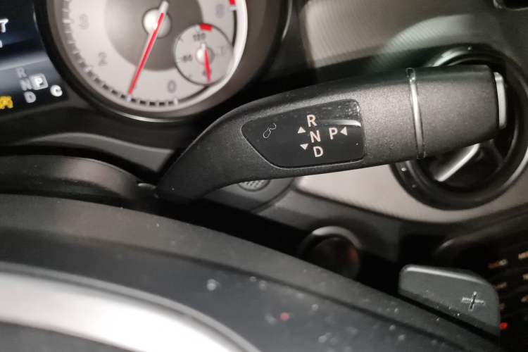 Used Mercedes-Benz GLA 2016 GLA 200 Sport Edition Gear Lever
