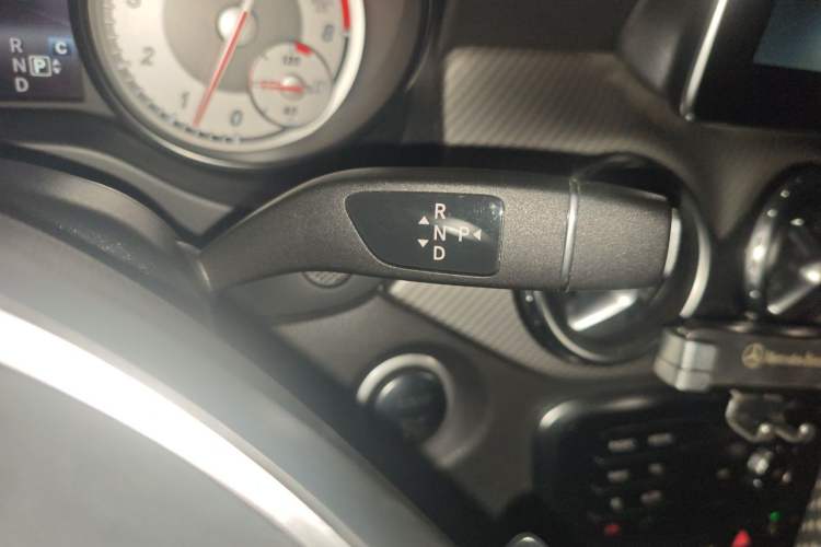 Used Mercedes-Benz GLA 2016 GLA 200 Sport Edition Gear Lever