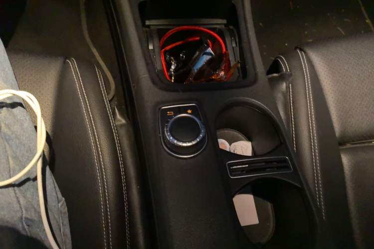 Used Mercedes-Benz GLA 2016 GLA 200 Sport Edition Gear Lever
