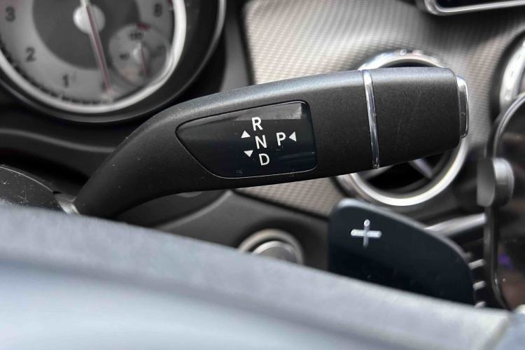 Used Mercedes-Benz GLA 2016 GLA 200 Sport Edition Gear Lever