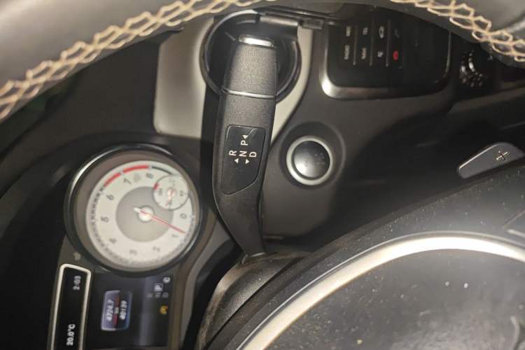 Used Mercedes-Benz GLA 2016 GLA 200 Sport Edition Gear Lever