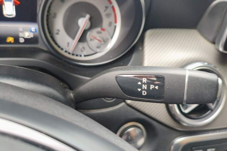 Used Mercedes-Benz GLA 2016 GLA 200 Sport Edition Gear Lever