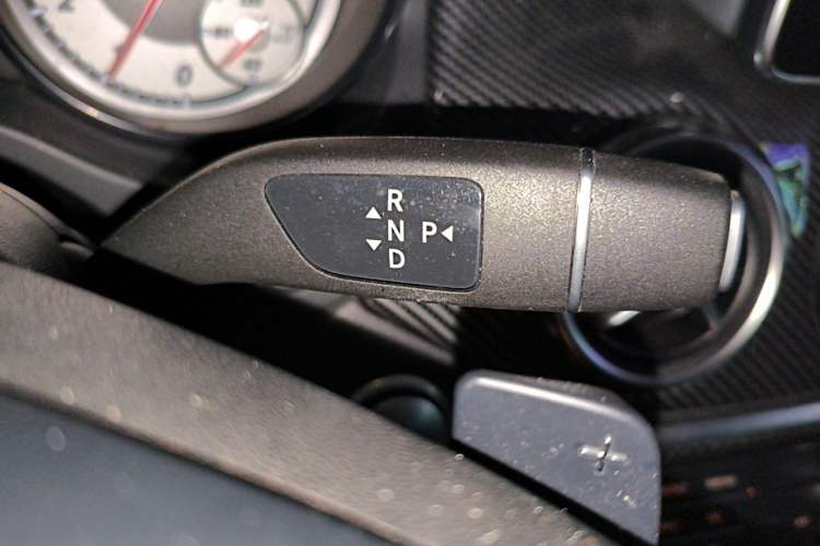 Used Mercedes-Benz GLA 2016 GLA 200 Sport Edition Gear Lever