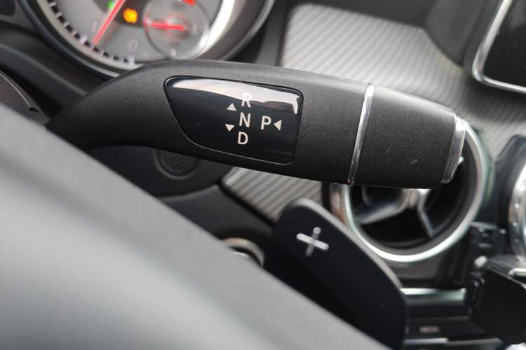 Used Mercedes-Benz GLA 2016 GLA 200 Sport Edition Gear Lever