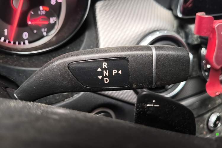 Used Mercedes-Benz GLA 2016 GLA 200 Sport Edition Gear Lever