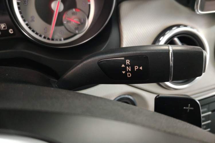 Used Mercedes-Benz GLA 2016 GLA 200 Sport Edition Gear Lever