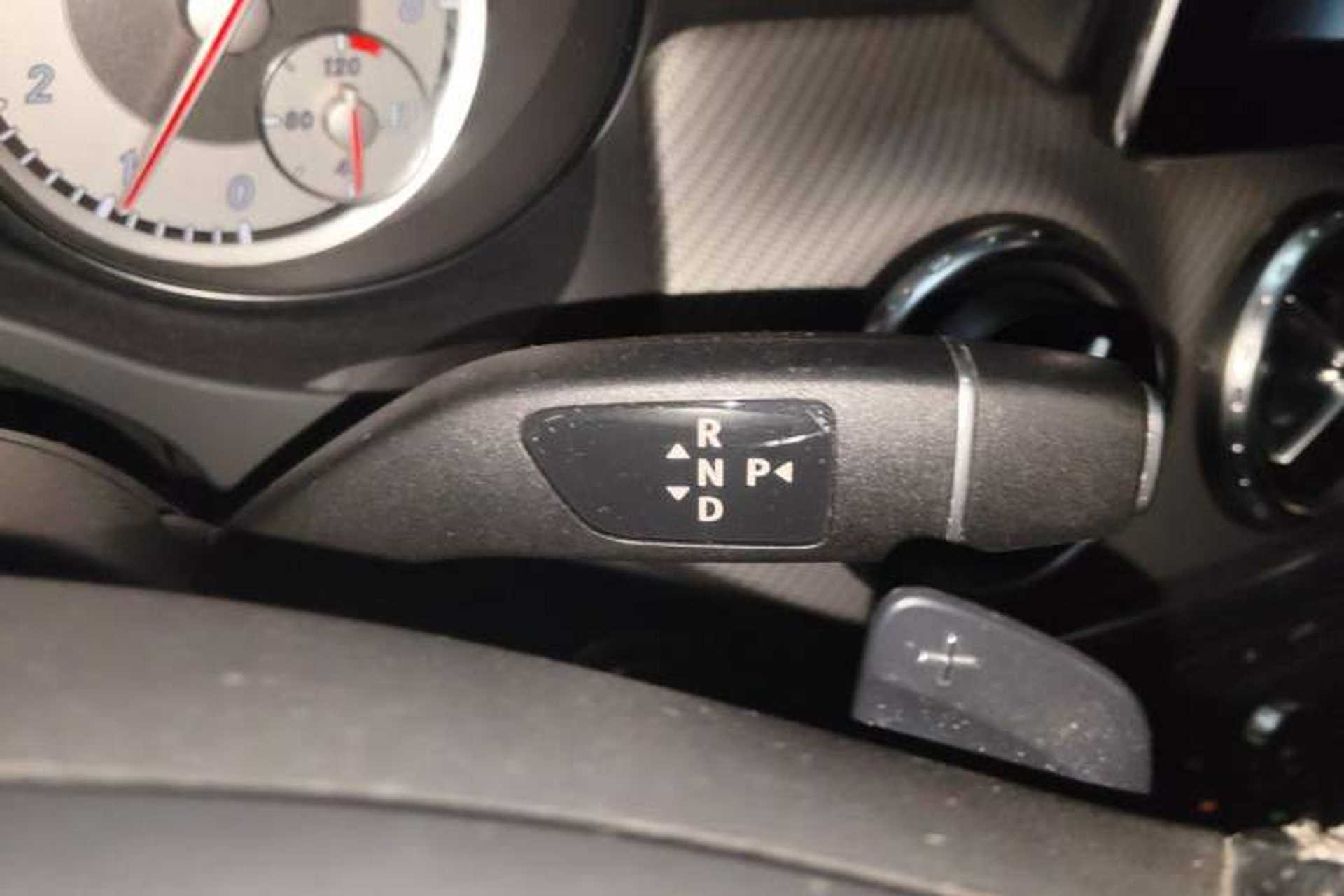 Used Mercedes-Benz GLA 2016 GLA 200 Sport Edition Gear Lever
