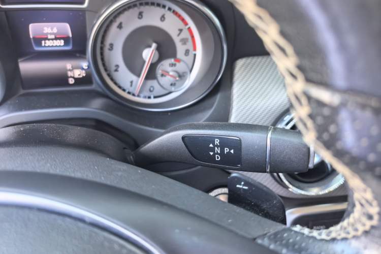 Used Mercedes-Benz GLA 2016 GLA 200 Fashion Model Gear Lever