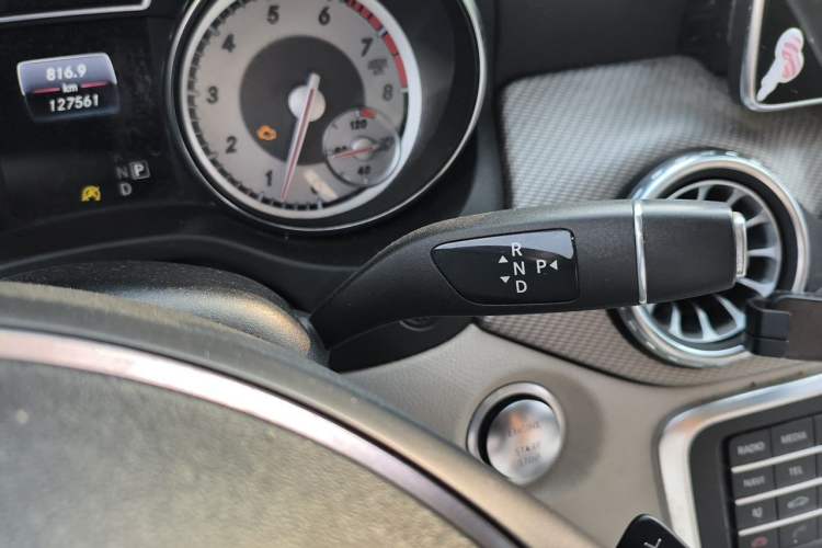 Used Mercedes-Benz GLA 2016 GLA 200 Sport Edition Gear Lever