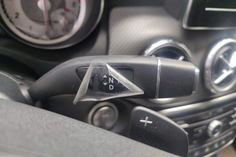 Used Mercedes-Benz GLA 2016 GLA 200 Sport Edition Gear Lever