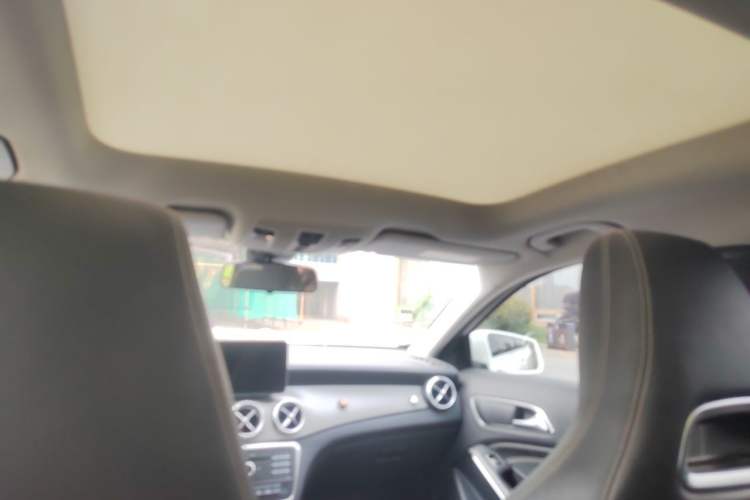 Used Mercedes-Benz GLA 2016 GLA 200 Fashion Model Headliner