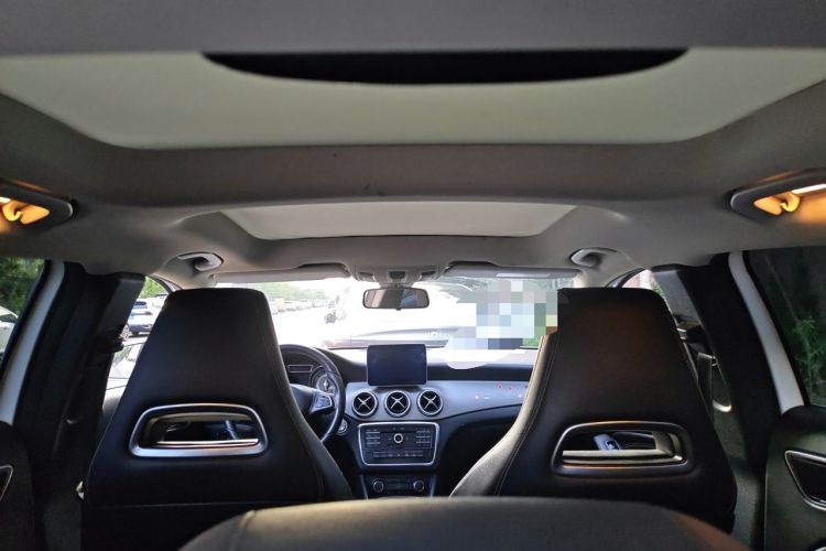 Used Mercedes-Benz GLA 2016 GLA 200 Fashion Model Headliner