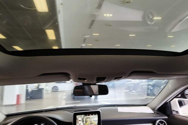 Used Mercedes-Benz GLA 2016 GLA 200 Sport Edition Headliner