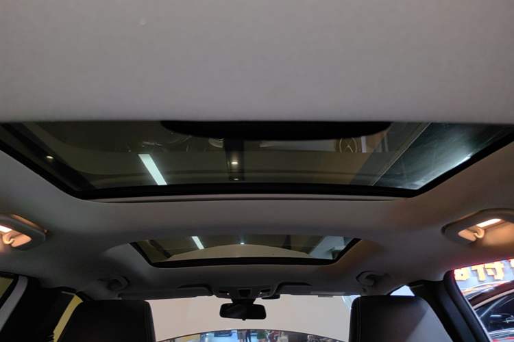 Used Mercedes-Benz GLA 2016 GLA 200 Fashion Model Headliner