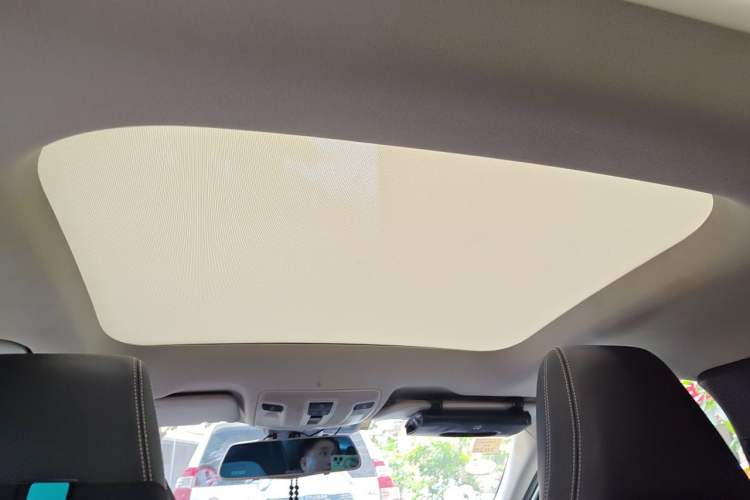 Used Mercedes-Benz GLA 2016 GLA 220 4MATIC Fashion Edition Headliner