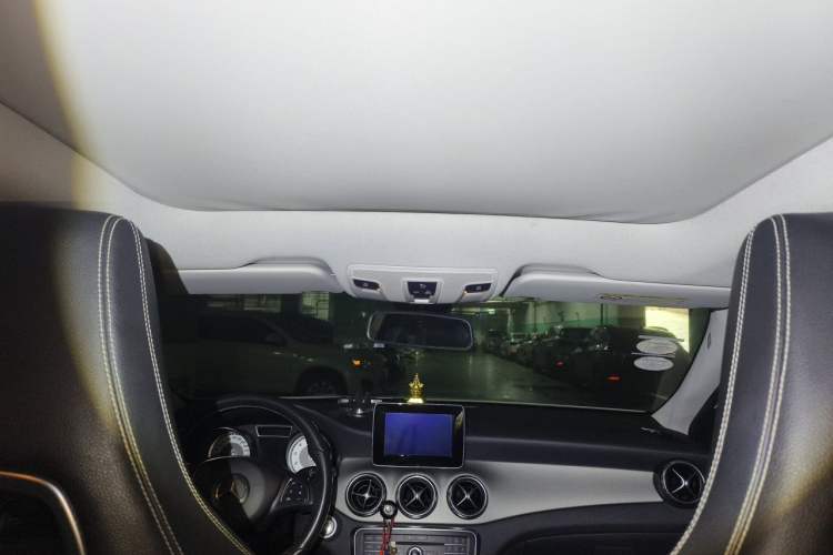 Used Mercedes-Benz GLA 2016 GLA 200 Sport Edition Headliner