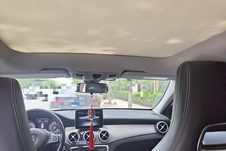 Used Mercedes-Benz GLA 2016 GLA 220 4MATIC Fashion Edition Headliner