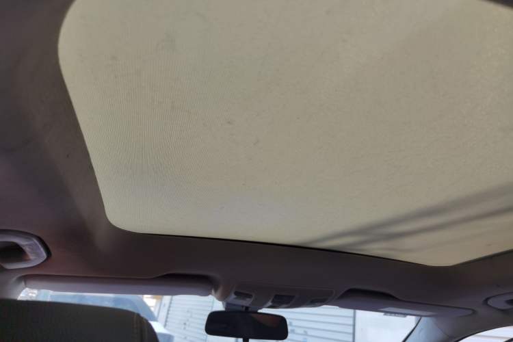 Used Mercedes-Benz GLA 2016 GLA 200 Sport Edition Headliner