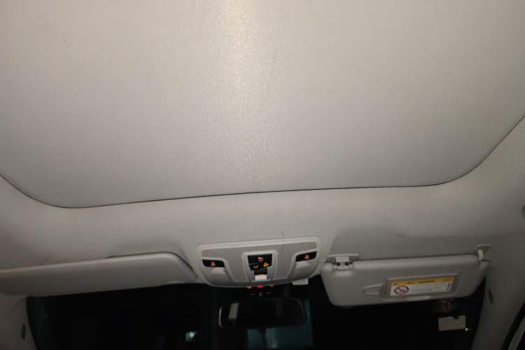 Used Mercedes-Benz GLA 2016 GLA 220 4MATIC Fashion Edition Headliner