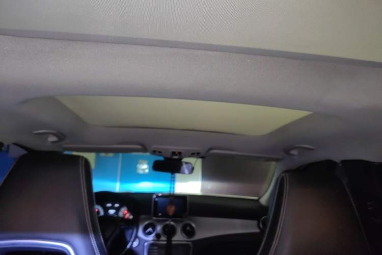 Used Mercedes-Benz GLA 2016 GLA 200 Fashion Model Headliner