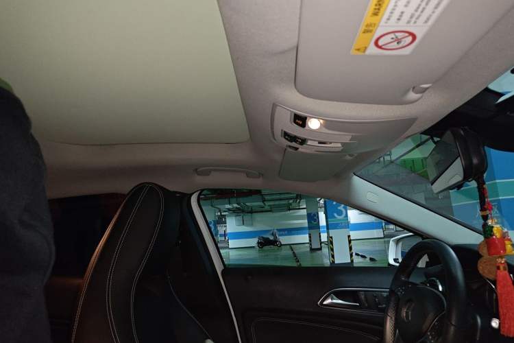 Used Mercedes-Benz GLA 2016 GLA 200 Fashion Model Headliner