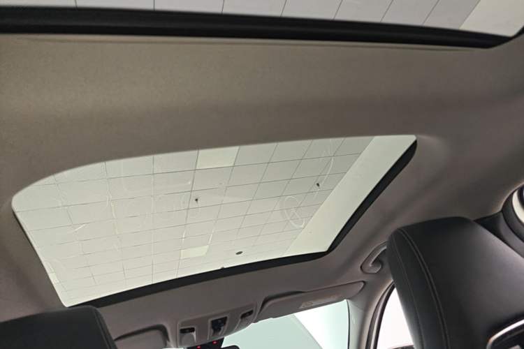 Used Mercedes-Benz GLA 2016 GLA 200 Sport Edition Headliner