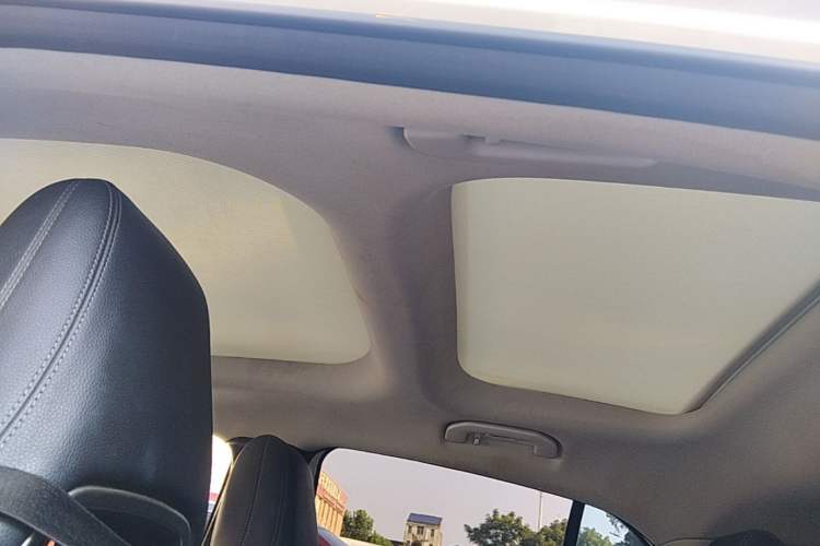 Used Mercedes-Benz GLA 2016 GLA 200 Sport Edition Headliner
