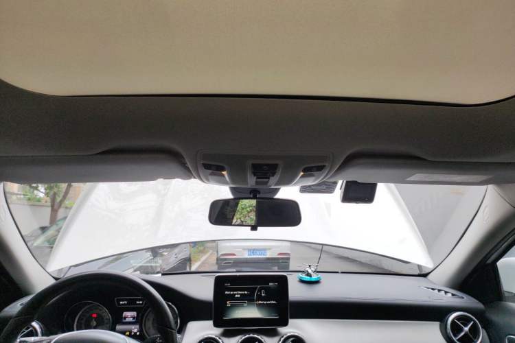 Used Mercedes-Benz GLA 2016 GLA 200 Fashion Model Headliner