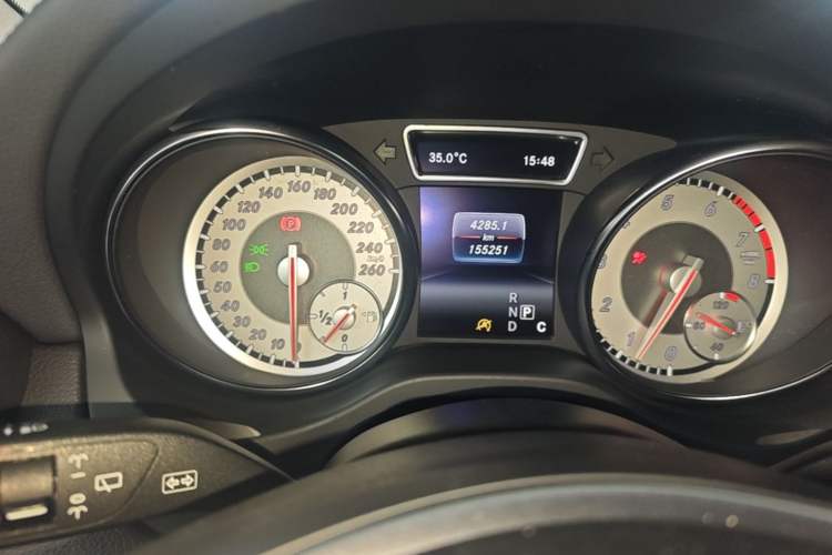 Used Mercedes-Benz GLA 2016 GLA 220 4MATIC Fashion Edition Instrument Cluster