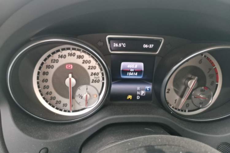 Used Mercedes-Benz GLA 2016 GLA 200 Fashion Model Instrument Cluster