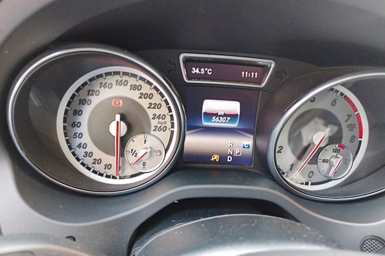 Used Mercedes-Benz GLA 2016 GLA 200 Fashion Model Instrument Cluster