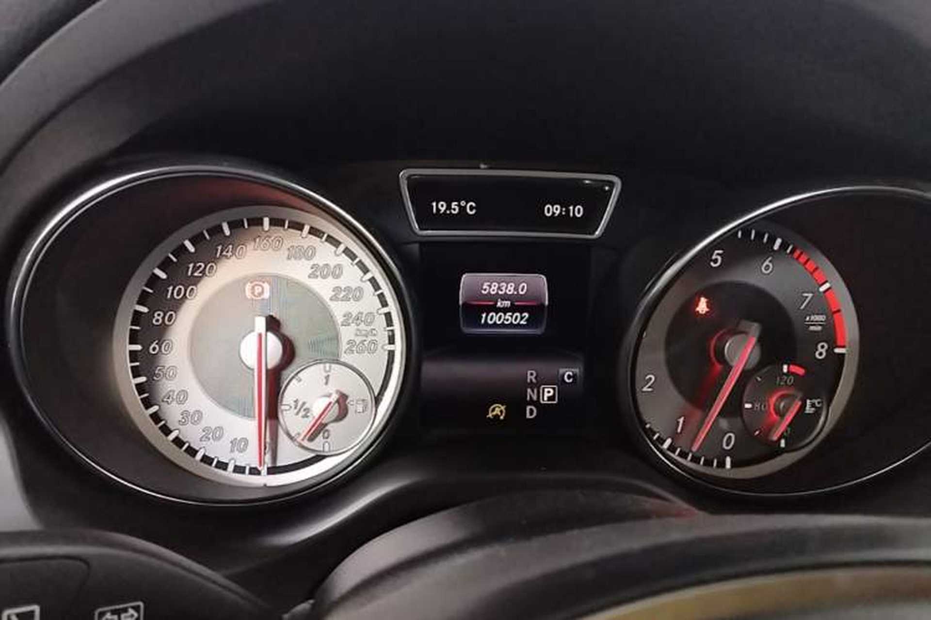 Used Mercedes-Benz GLA 2016 GLA 220 4MATIC Fashion Edition Instrument Cluster