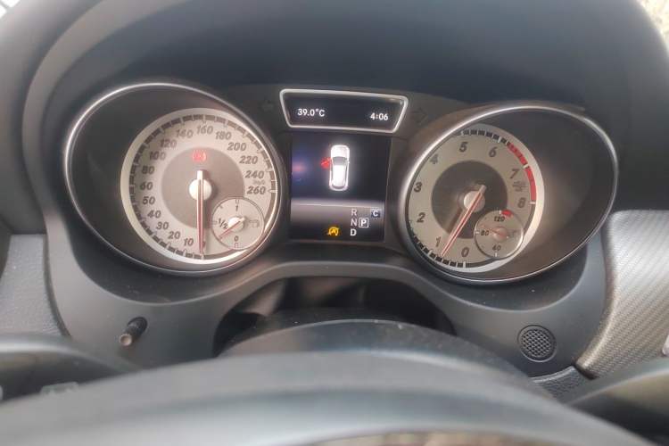 Used Mercedes-Benz GLA 2016 GLA 200 Sport Edition Instrument Cluster