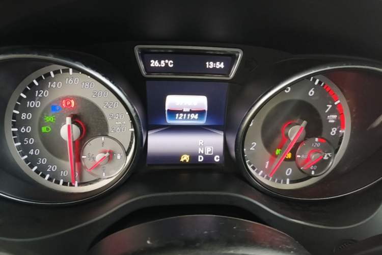 Used Mercedes-Benz GLA 2016 GLA 200 Sport Edition Instrument Cluster