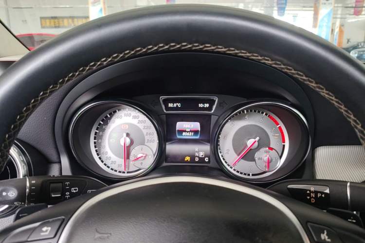 Used Mercedes-Benz GLA 2016 GLA 200 Sport Edition Instrument Cluster