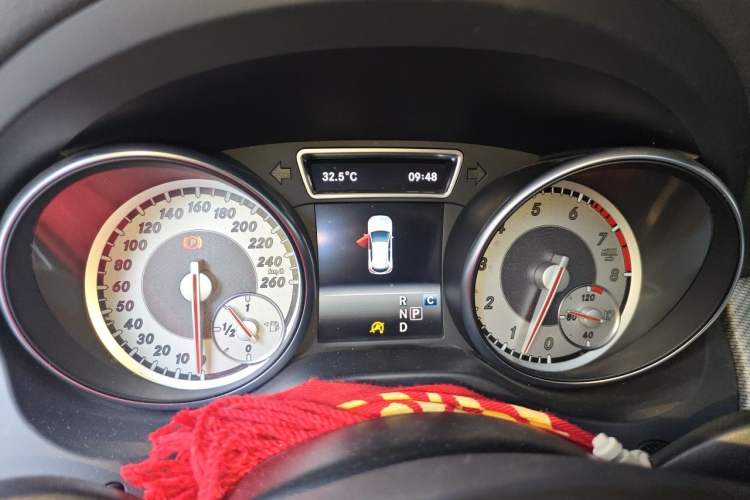Used Mercedes-Benz GLA 2016 GLA 220 4MATIC Fashion Edition Instrument Cluster