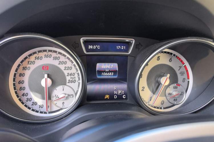 Used Mercedes-Benz GLA 2016 GLA 200 Sport Edition Instrument Cluster
