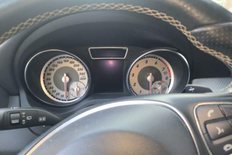 Used Mercedes-Benz GLA 2016 GLA 200 Sport Edition Instrument Cluster
