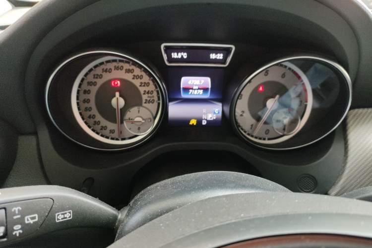 Used Mercedes-Benz GLA 2016 GLA 200 Sport Edition Instrument Cluster