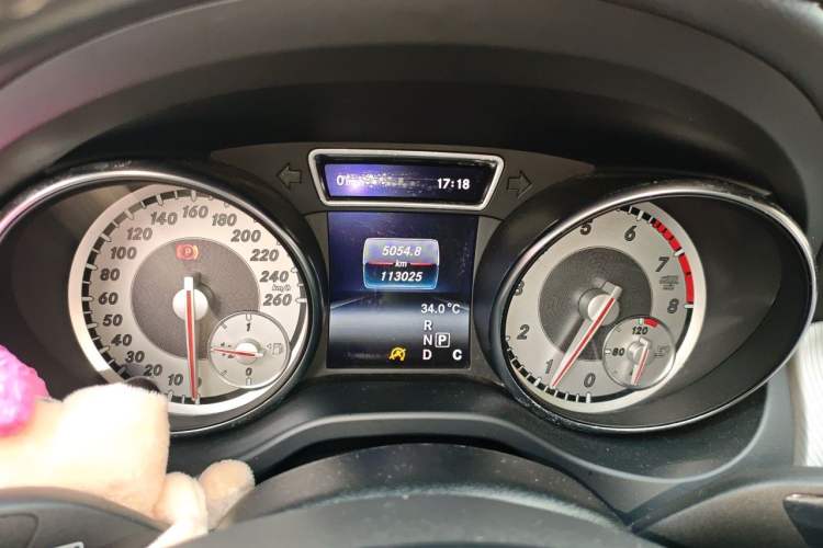 Used Mercedes-Benz GLA 2016 GLA 200 Fashion Model Instrument Cluster